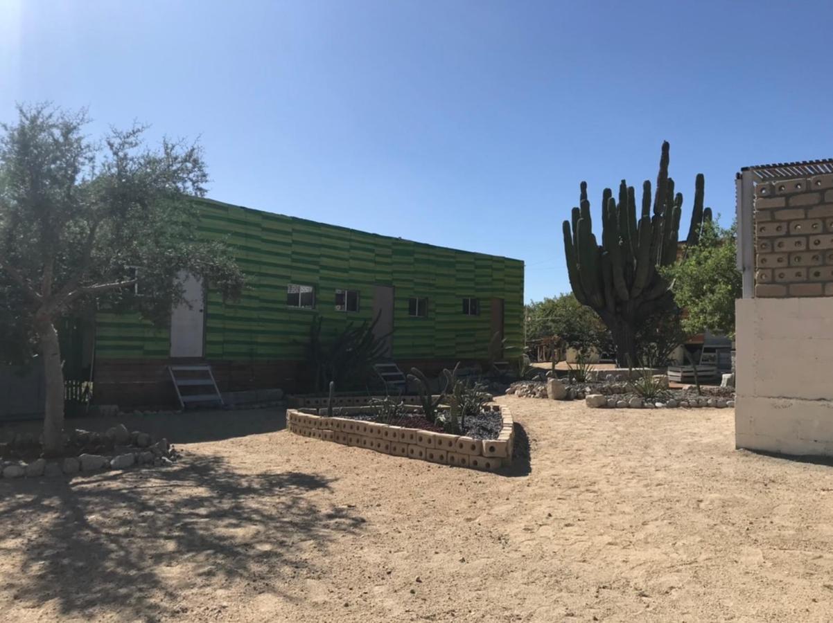 Susu'Z Village Hostel And Rooms La Ventana Luaran gambar