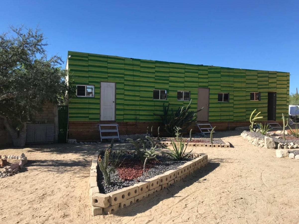 Susu'Z Village Hostel And Rooms La Ventana Luaran gambar